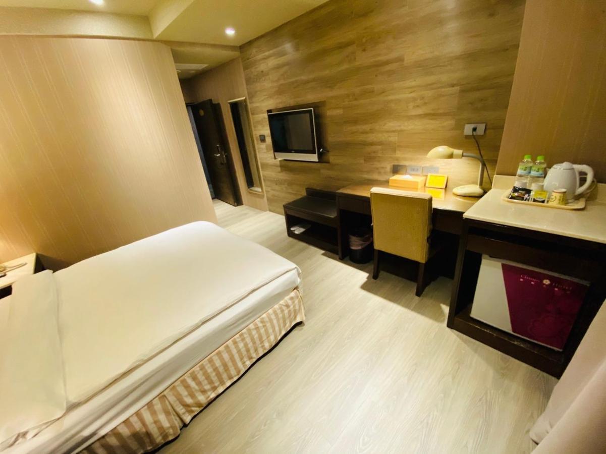 Dlinn Hotel Taichung Luaran gambar