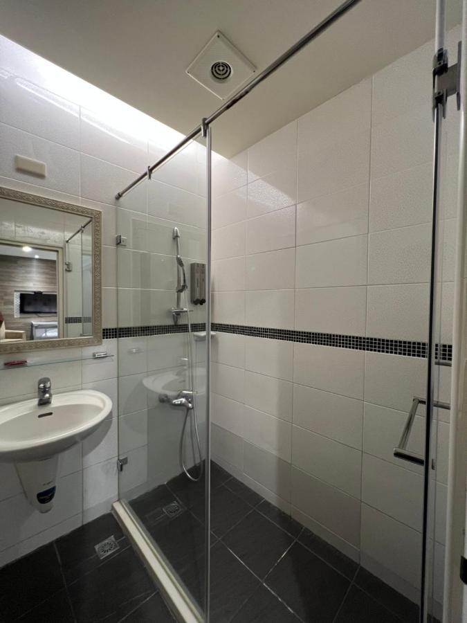 Dlinn Hotel Taichung Luaran gambar